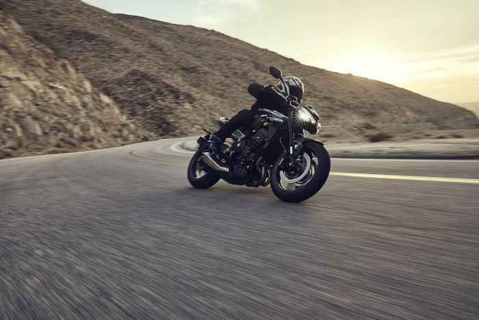 2023 Triumph Street Triple 765 R, Street Triple 765 RS launch on March 15